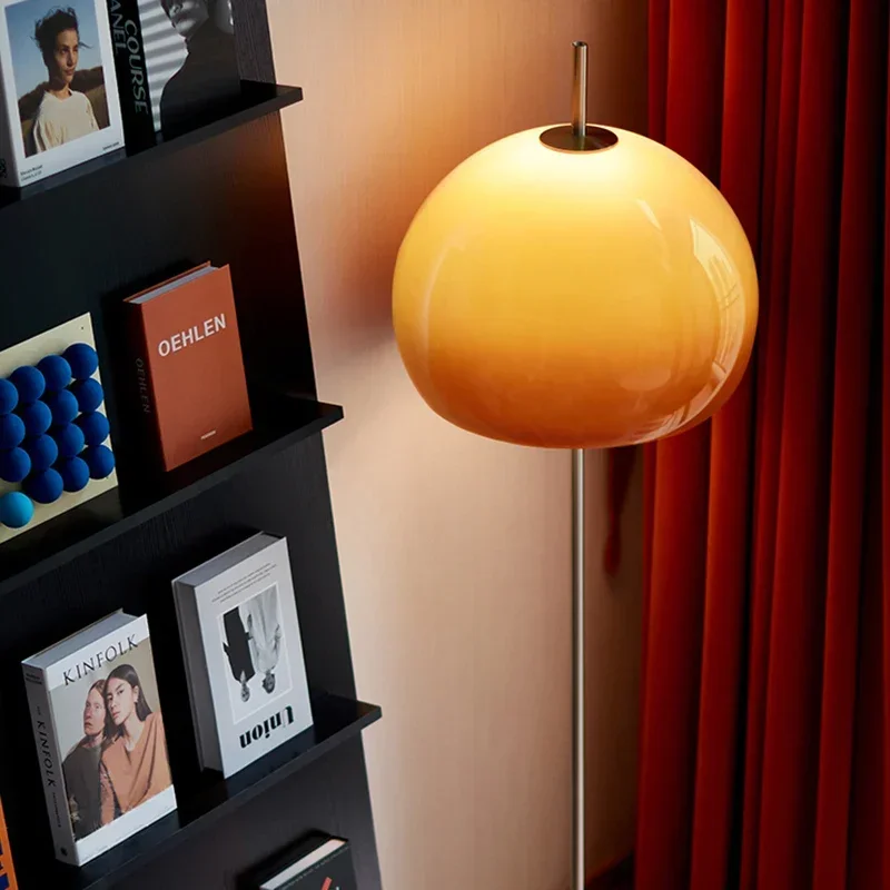 Vintage Oturma Odası Bauhaus C - Floor Lamp Arched incelemesi ve fiyatı